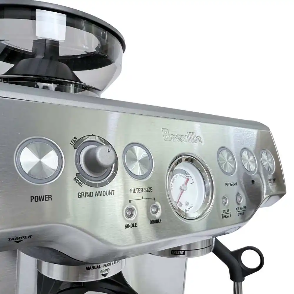 máy pha cà phê Breville 870 – máy xay và bảng điều khiển