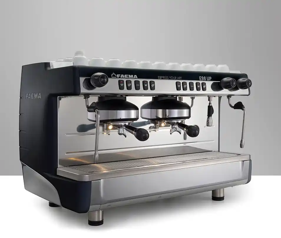 Faema E98 UP 2 Group – bố trí trên quầy