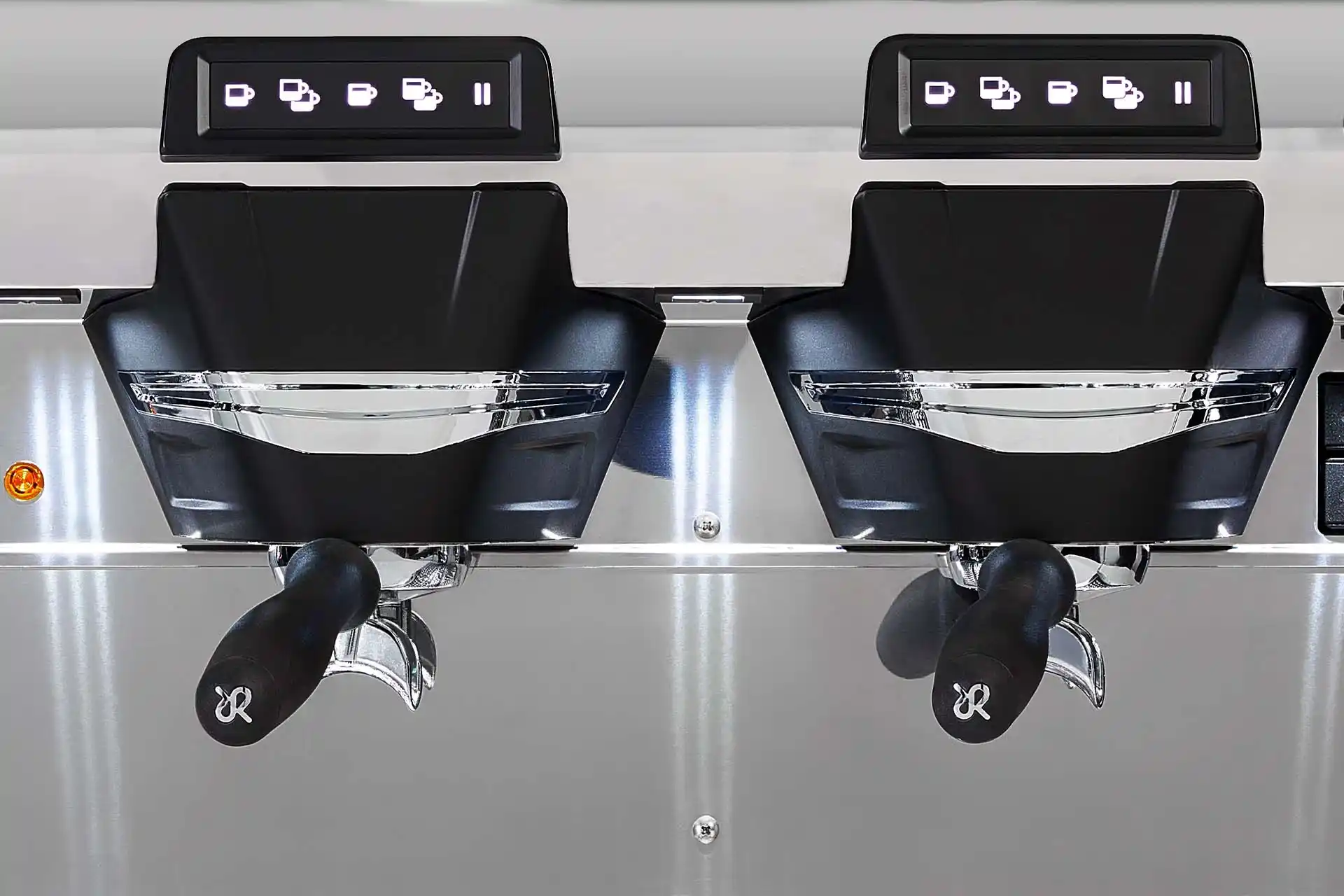 Rancilio Classe 5 USB 2 Group – group và vòi nước